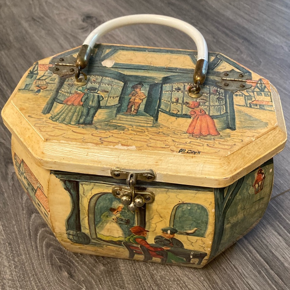 Vintage 60s Yellow Box Bag